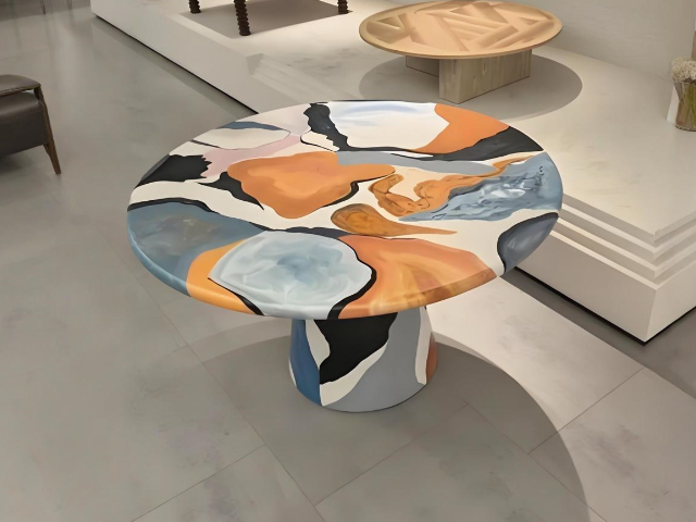 方寸之间见山水玻璃钢彩绘桌子的定制艺术 方寸之间见山水玻璃钢彩绘桌子的定制艺术