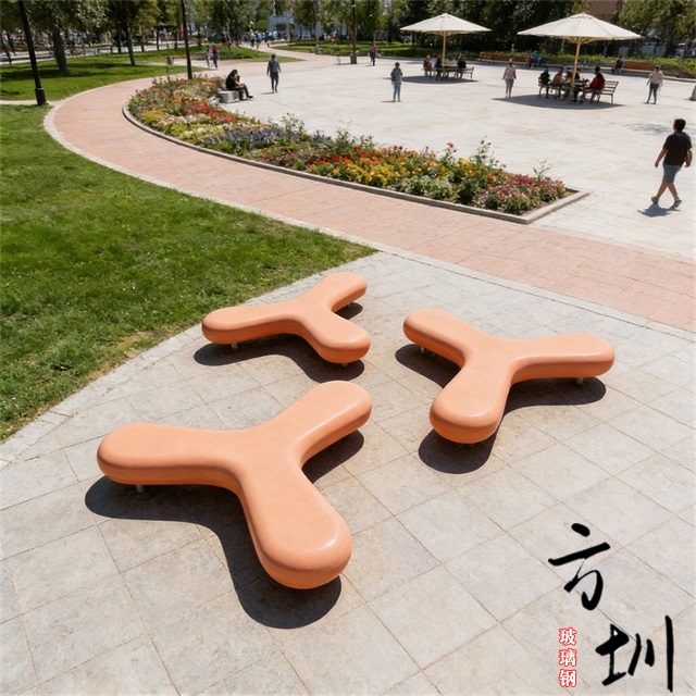 玻璃钢螺旋桨三叶草造型休闲椅 玻璃钢螺旋桨三叶草造型休闲椅